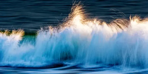 Sparkling Surf Wave